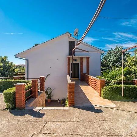 Appartement Gorgeous In Krk With Kitchen Krk Town